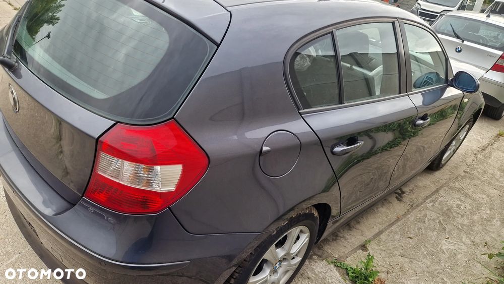 bmw 1 e87 błotnik ćwiartka prawy tył A22/7 sparkling graphite - 1