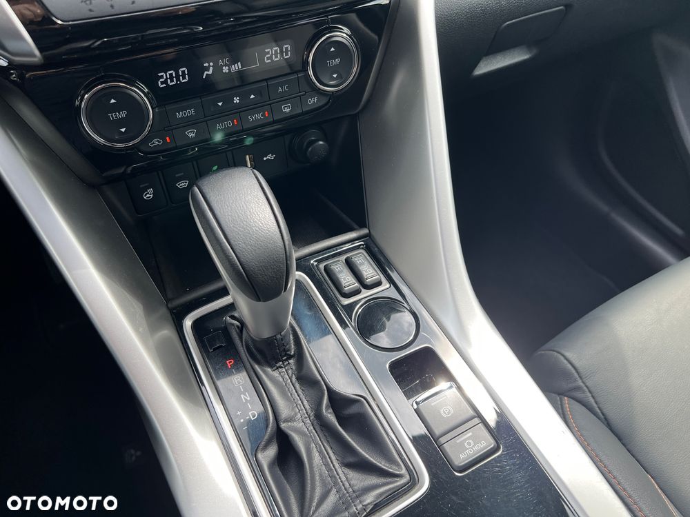 Mitsubishi Eclipse Cross 1.5 T-MIVEC ClearTec CVT 2WD Diamant Edition Plus - 28