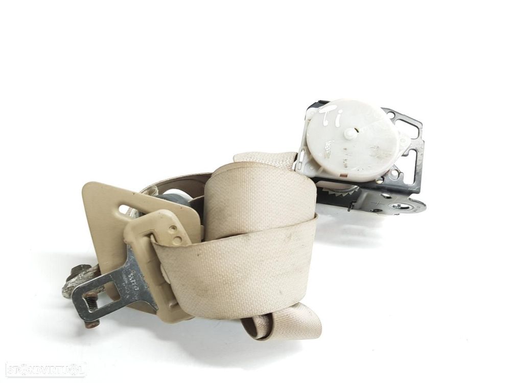 CINTO DE SEGURANÇA TRASEIRO ESQUERDO TOYOTA LAND CRUISER J12 - 1