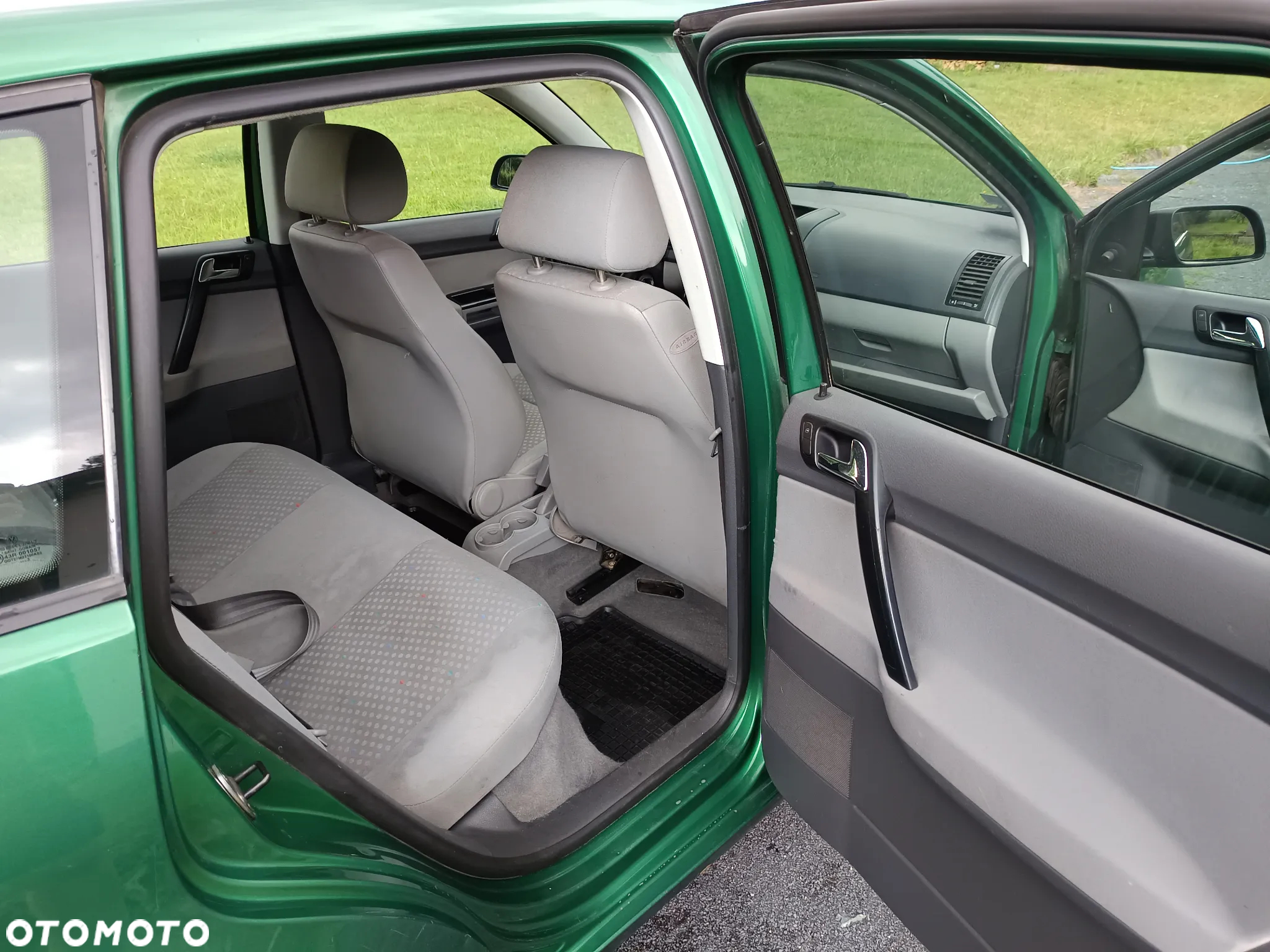 Volkswagen Polo 1.4 16V - 11