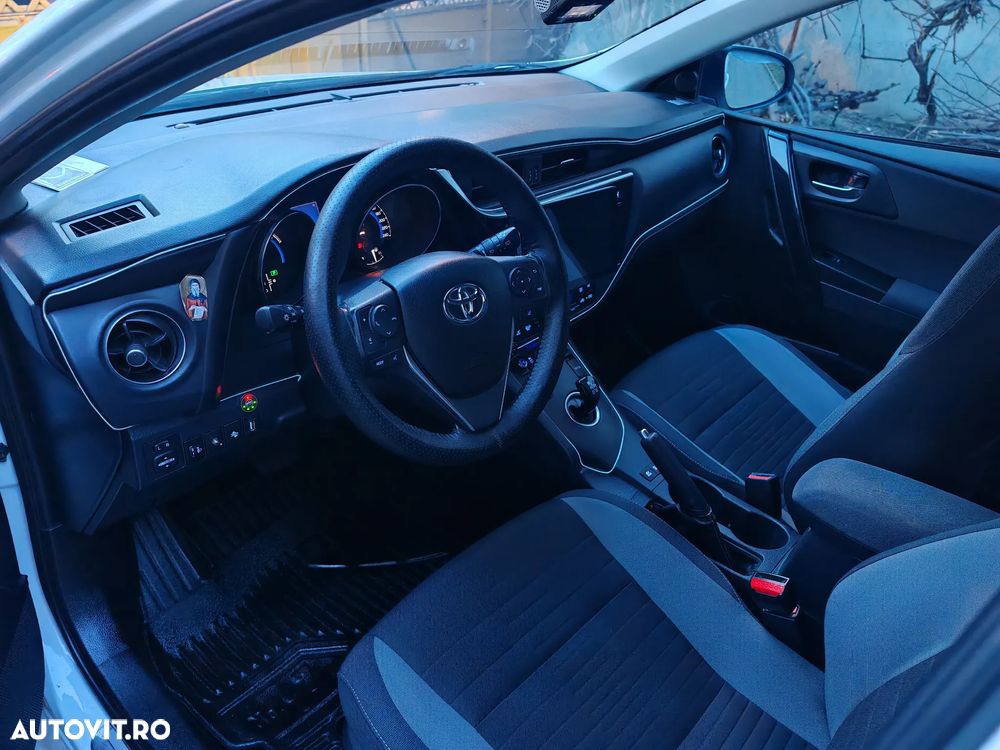 Toyota Auris - 9