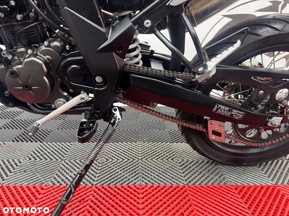 Aprilia SX - 17
