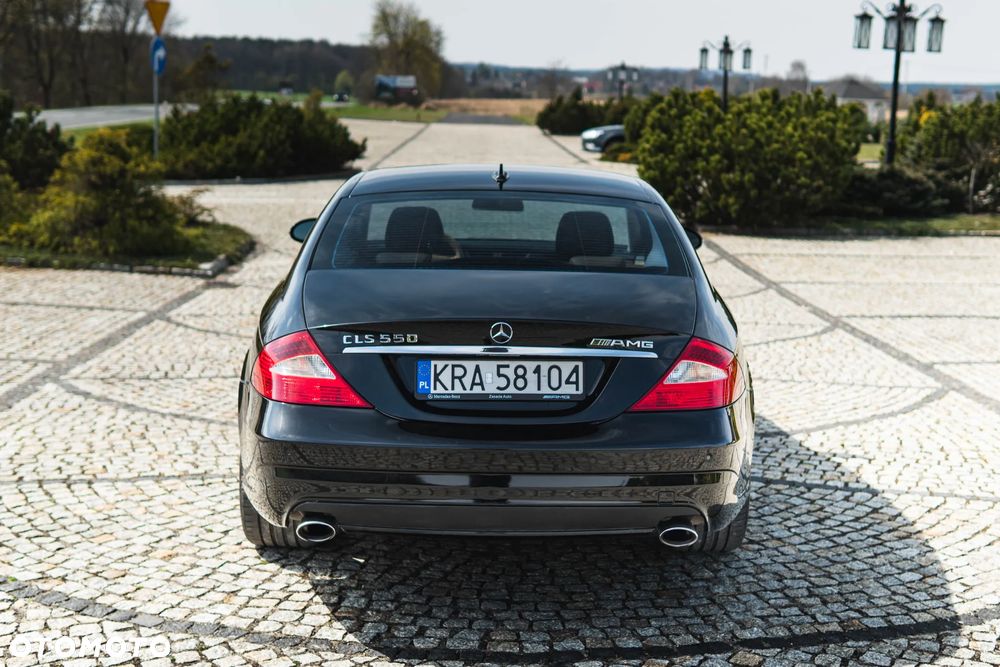 Mercedes-Benz CLS - 9