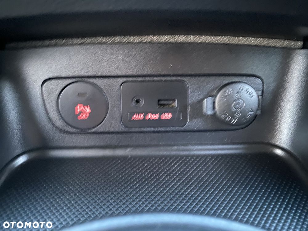 Kia Sportage 1.6 GDI Business Line L 2WD - 22