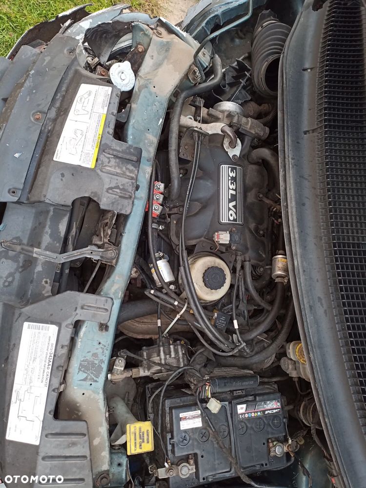 Dodge Grand Caravan 3.3 - 11