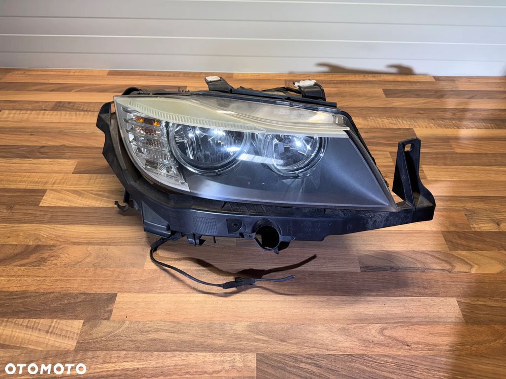 LAMPA PRAWA BMW E90 LIFT LCI EUROPA 89318921 - 2