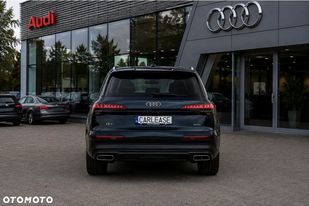 Audi Q7 - 7