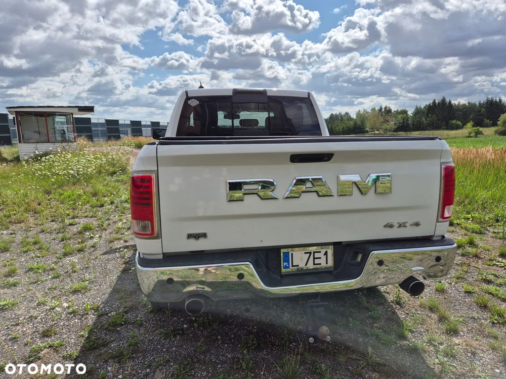 RAM 1500 - 4
