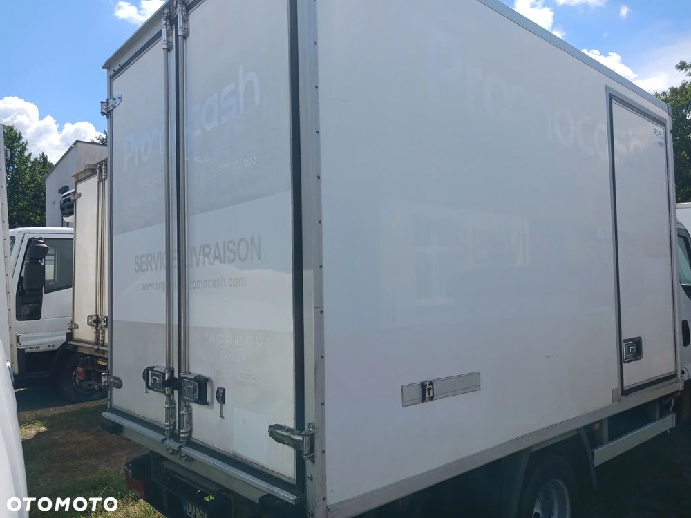 Mitsubishi Canter Fuso 9C18 2018r 299 tyś km Chłodnia Mroźnia Agregat CARRIER Supra 550 - 1