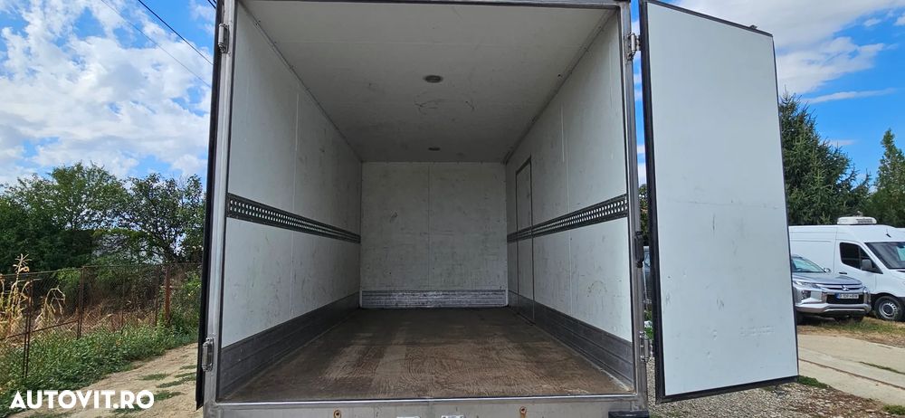 Renault Master BOX 8 EUROPALETI - 8