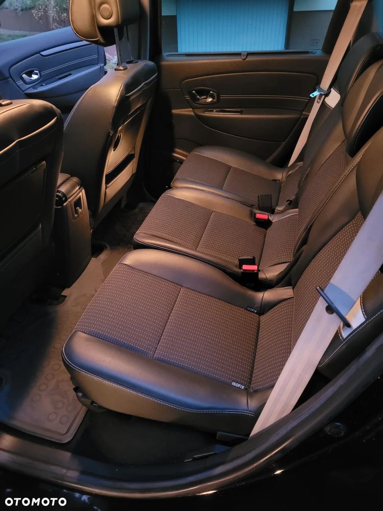 Renault Grand Scenic Energy dCi 130 Start & Stop Euro 6 Bose Edition - 9