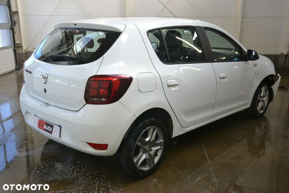 Dacia Sandero - 5