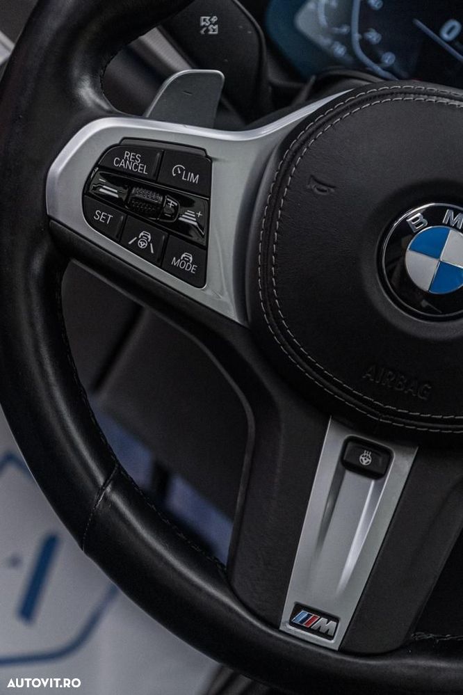 BMW X5 xDrive45e - 28