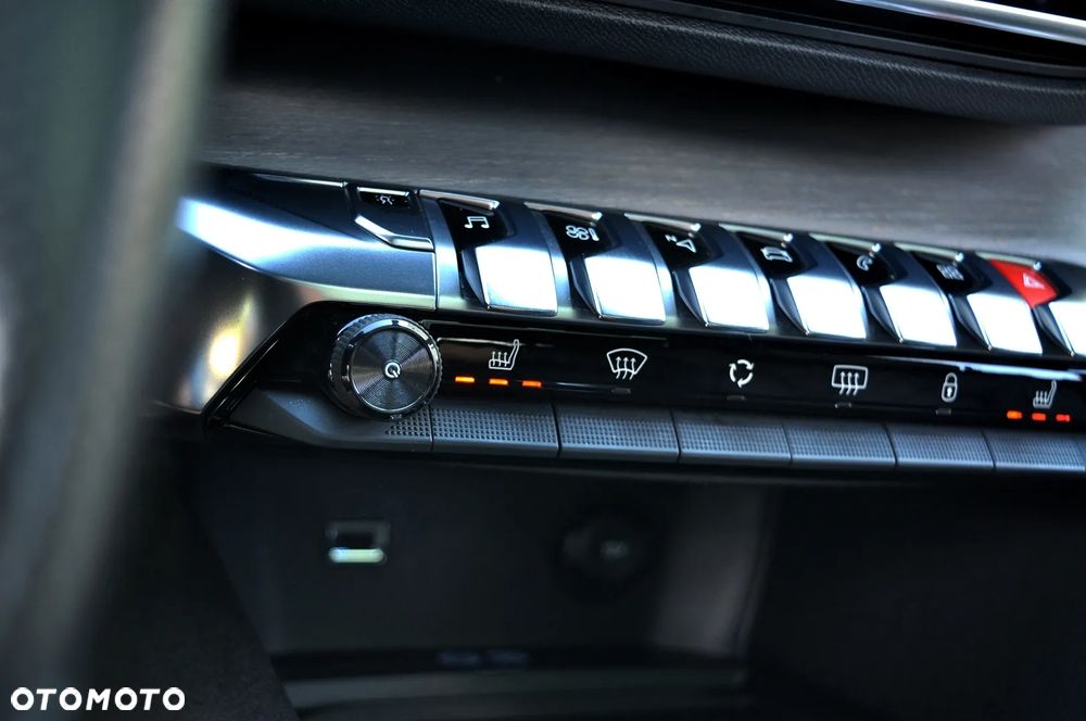 Peugeot 5008 2.0 BlueHDI GT S&S EAT8 - 31