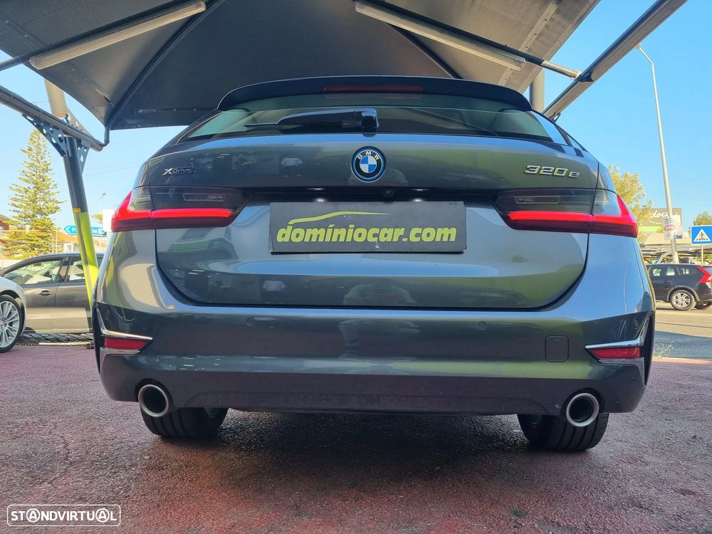BMW 320 e Line Luxury Auto - 10