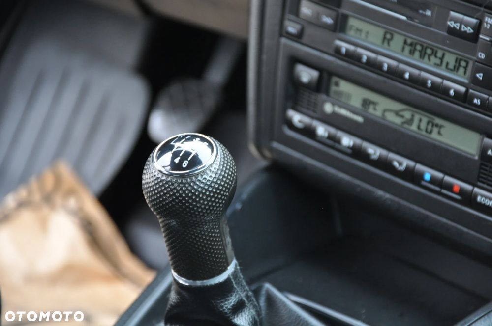 Volkswagen Golf 1.6 Edition - 29