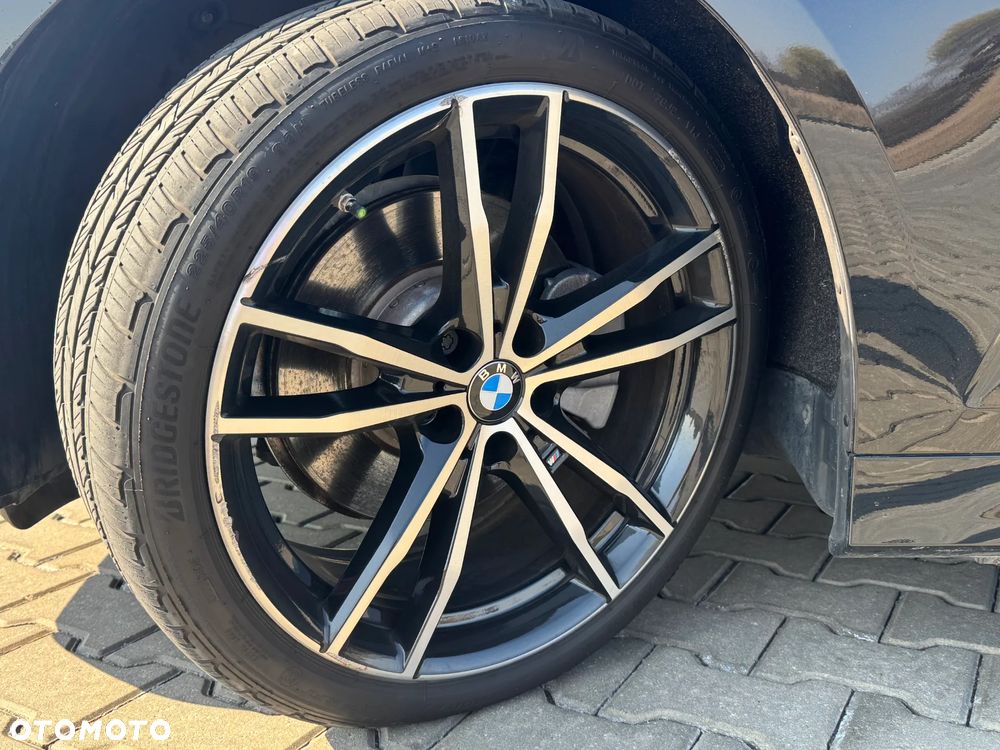 BMW Seria 3 330i M Sport sport - 10
