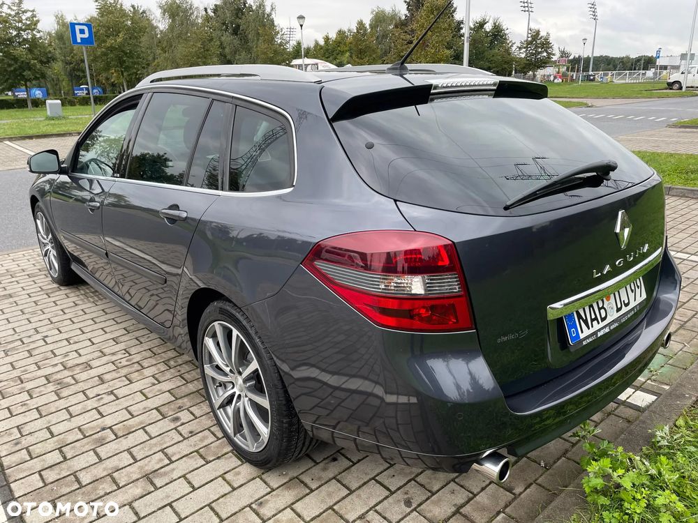 Renault Laguna Grandtour dCi 180 FAP Initiale - 3