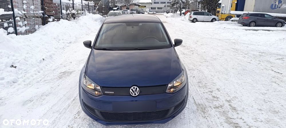 Volkswagen Polo - 2