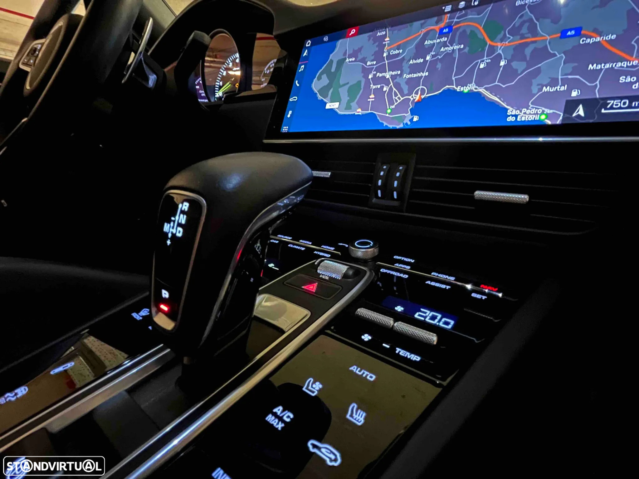Porsche Cayenne Coupé E-Hybrid - 16