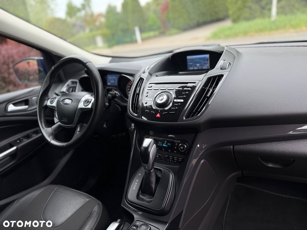 Ford Kuga 2.0 TDCi 4x4 Titanium - 35