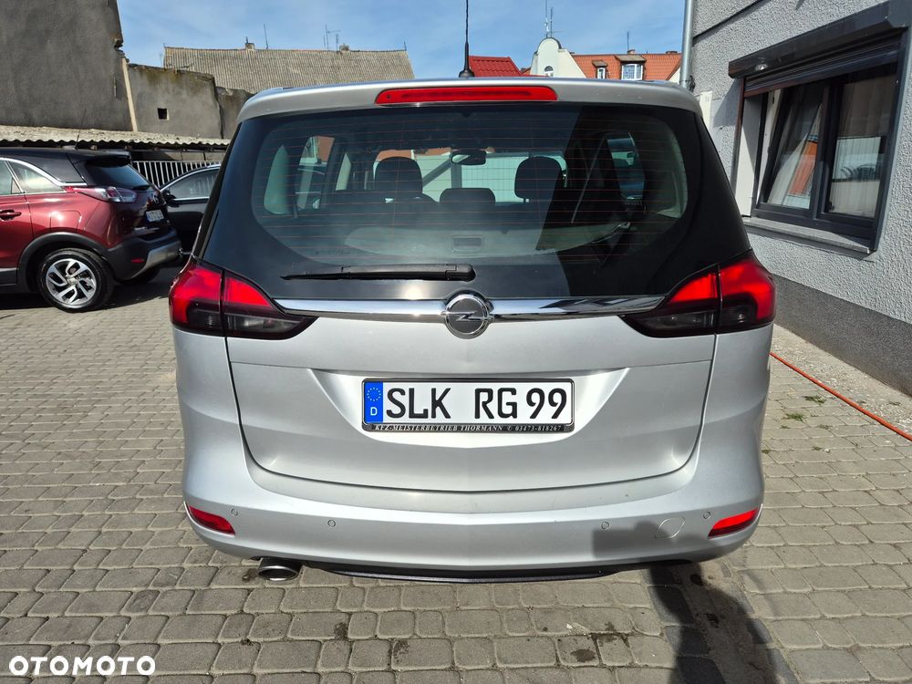 Opel Zafira - 4