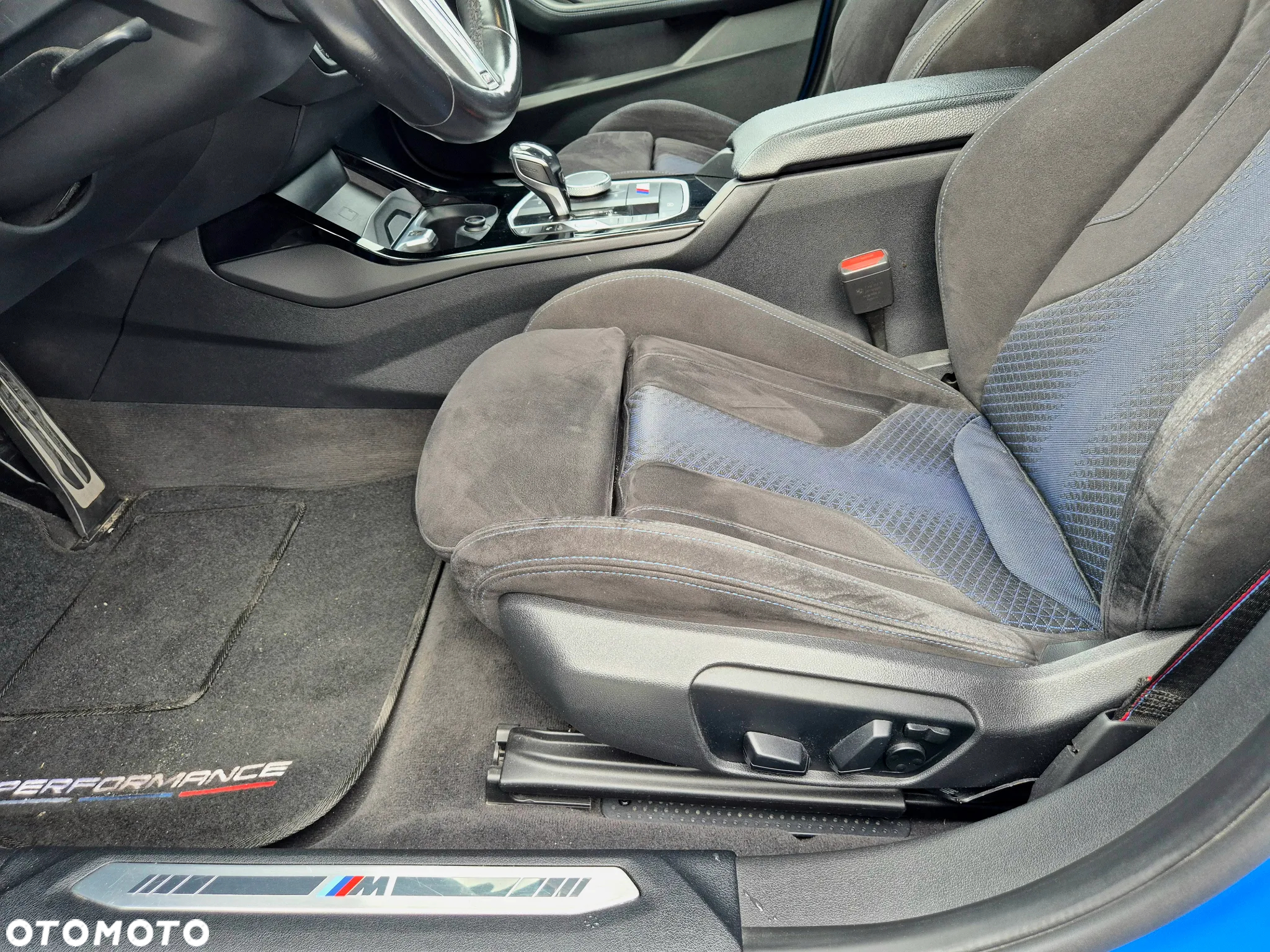 BMW Seria 1 118i - 17