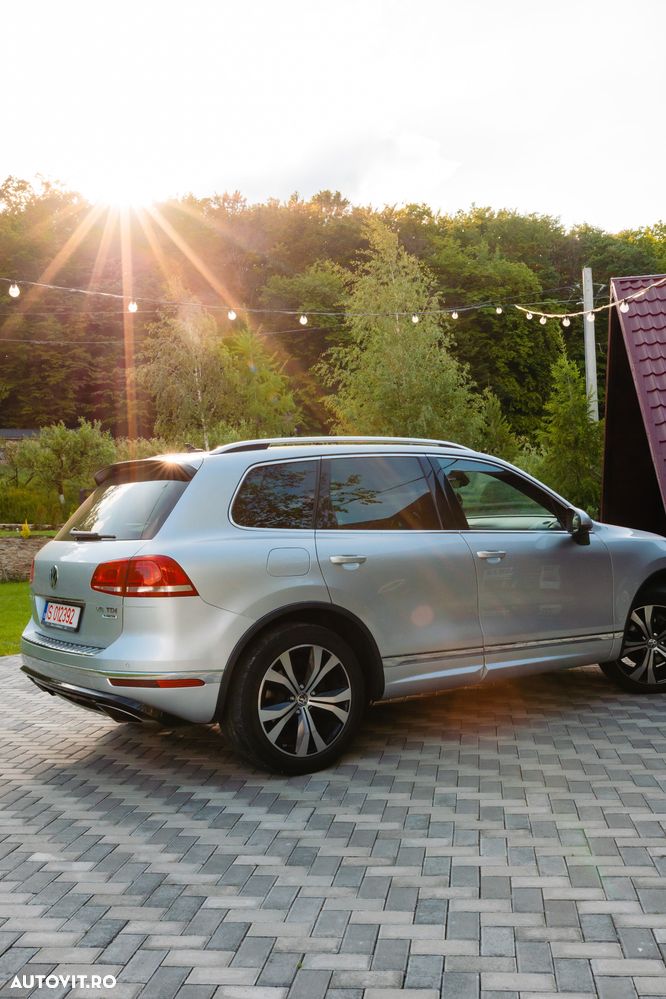 Volkswagen Touareg 3.0 V6 TDI BMT - 3