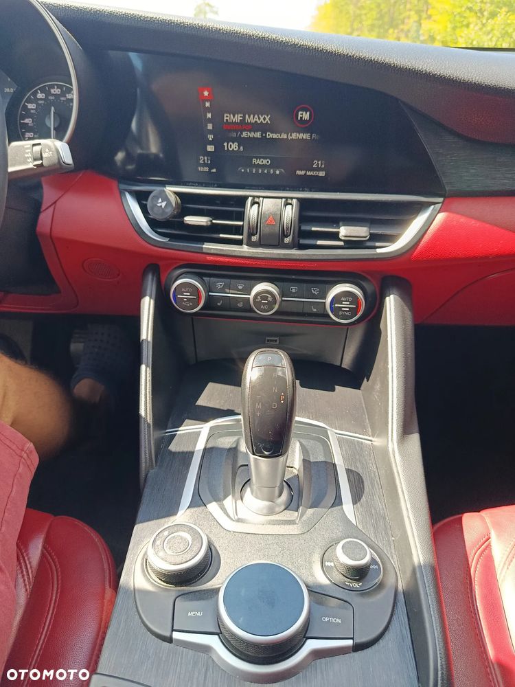 Alfa Romeo Giulia - 15