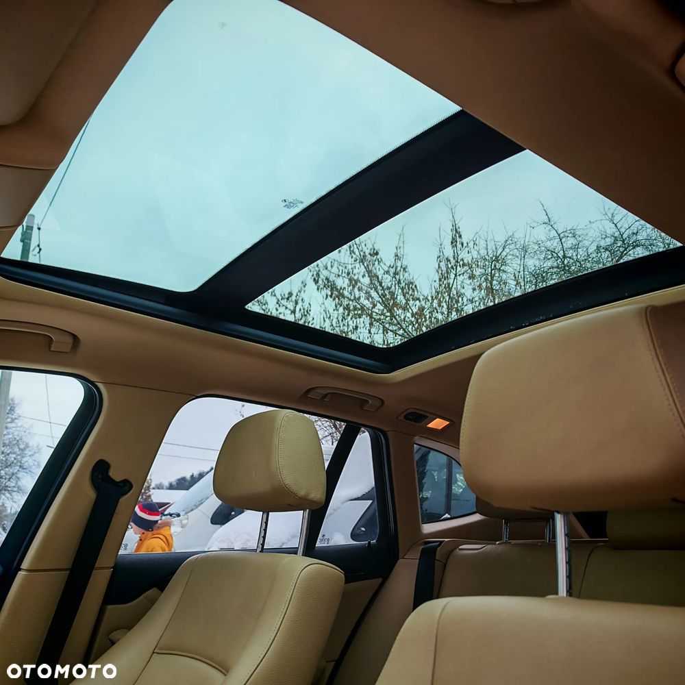 BMW X1 xDrive20d - 13