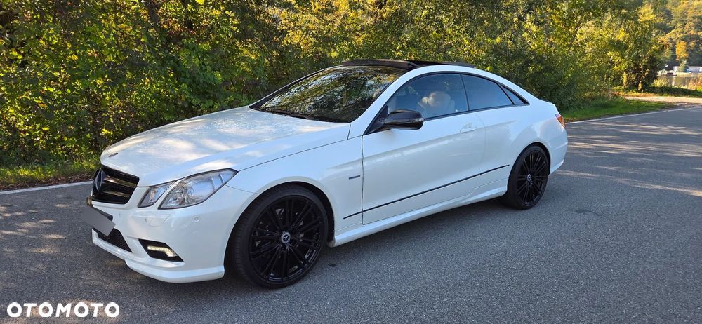 Mercedes-Benz Klasa E 350 CGI BlueEff - 11