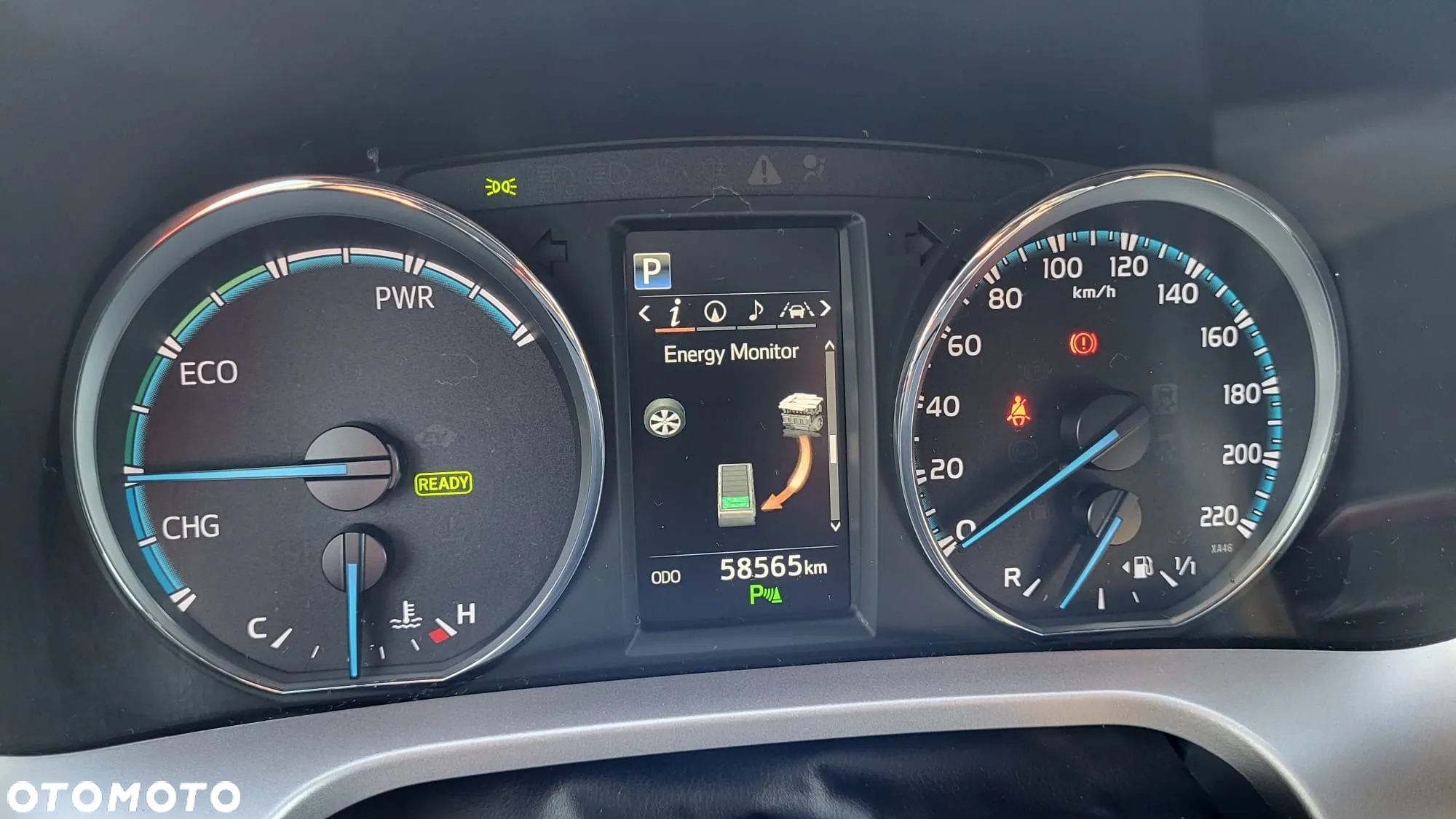 Toyota RAV4 Hybrid Selection 4x2 - 28