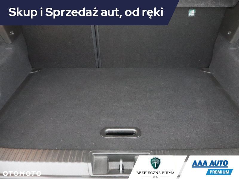 Renault Captur - 16