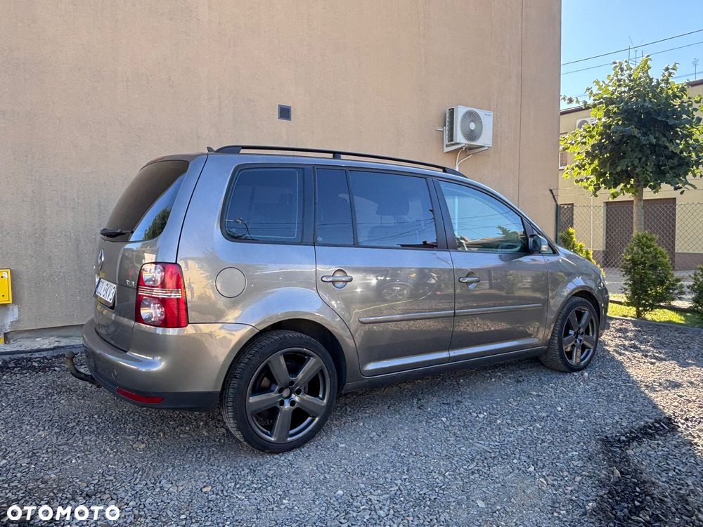 Volkswagen Touran 1.9 TDI - 5