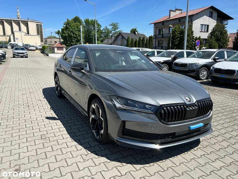 Skoda Superb 2.0 TDI SCR 4x4 Sportline DSG - 3