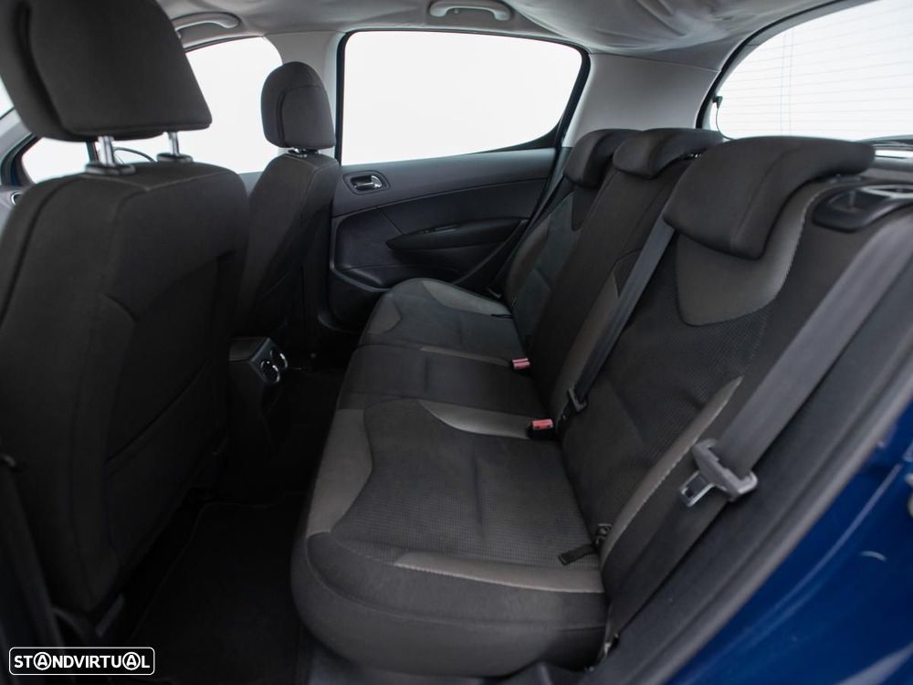 Peugeot 308 - 10