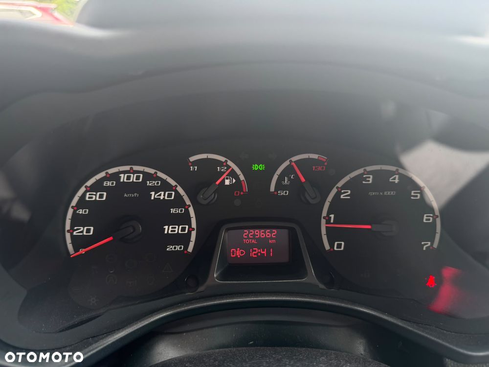 Ford KA 1.2 Ambiente - 9