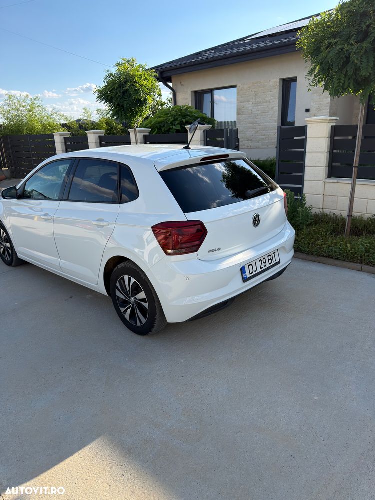 Volkswagen Polo 1.0 TSI Highline - 2