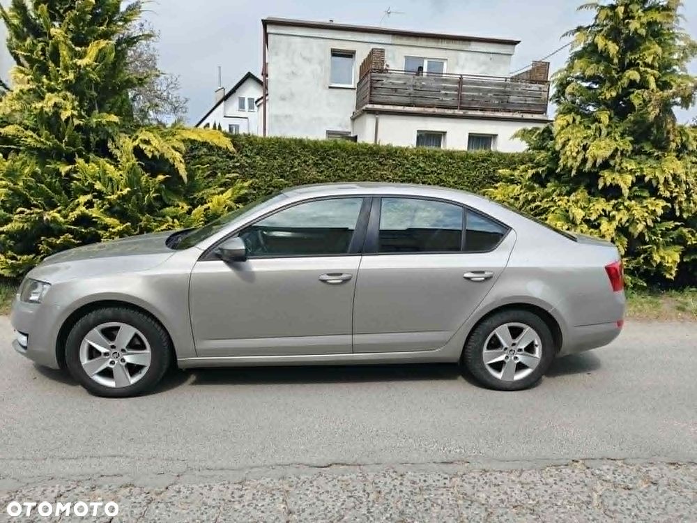 Skoda Octavia 1.4 TSI Ambition - 9