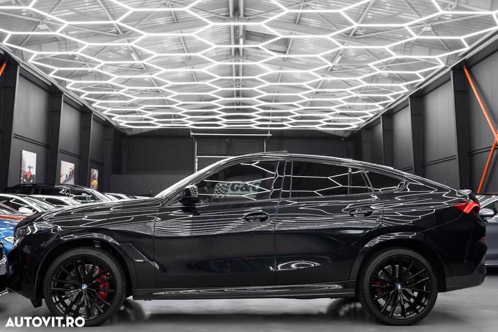 BMW X6 M M60i xDrive AT MHEV - 31