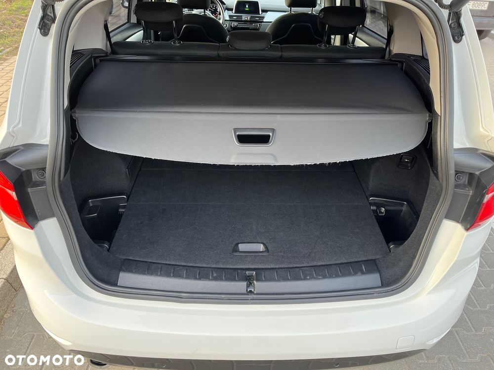 BMW Seria 2 216d GT - 7