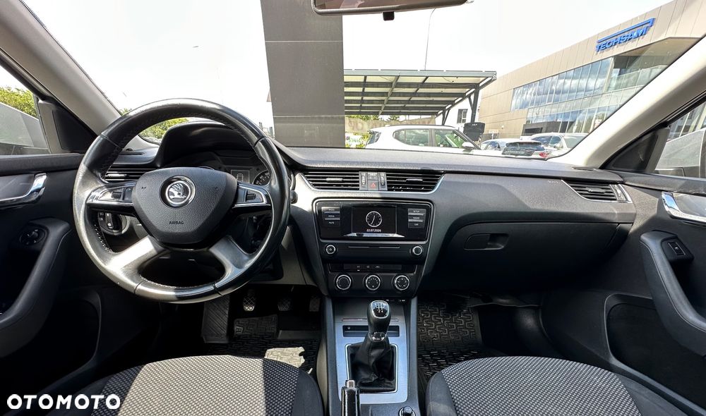 Skoda Octavia 1.6 TDI Active - 5