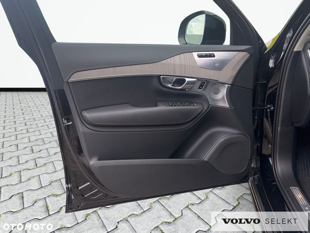 Volvo XC 90 - 11