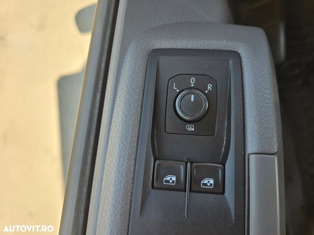 Volkswagen Crafter KOFFER L=4.40m cu LIFT Hidraulic - 40