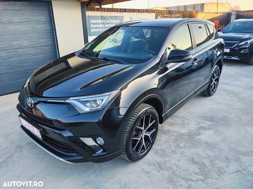 Toyota RAV4 2.0 D-4D 4x2 Start-Stop Executive - 1