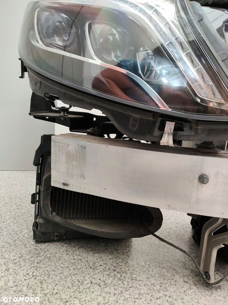 MERCEDES W222 AMG PRZÓD ZDERZAK PAS LAMPY MASKA - 9