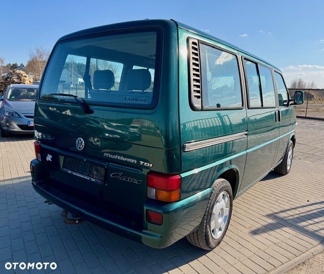Volkswagen Multivan - 3
