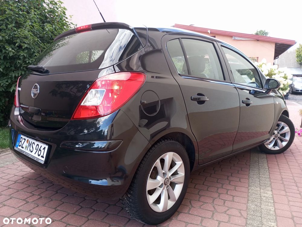 Opel Corsa - 3