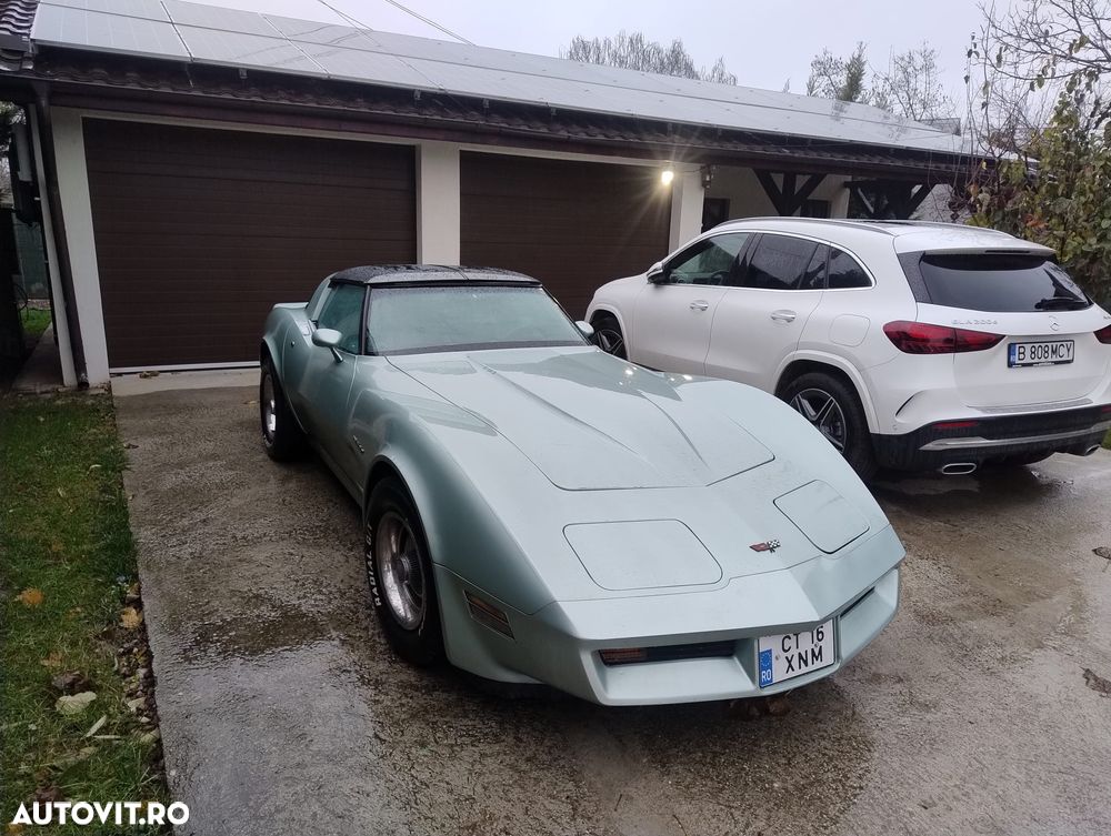 Chevrolet Corvette - 7