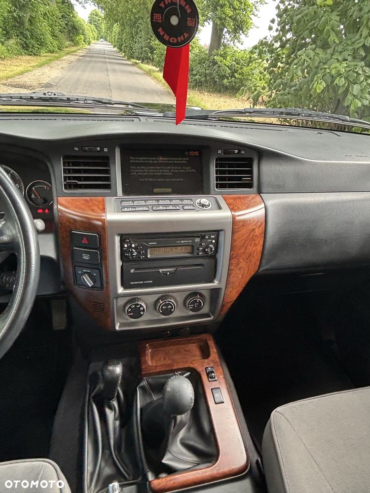 Nissan Patrol - 4